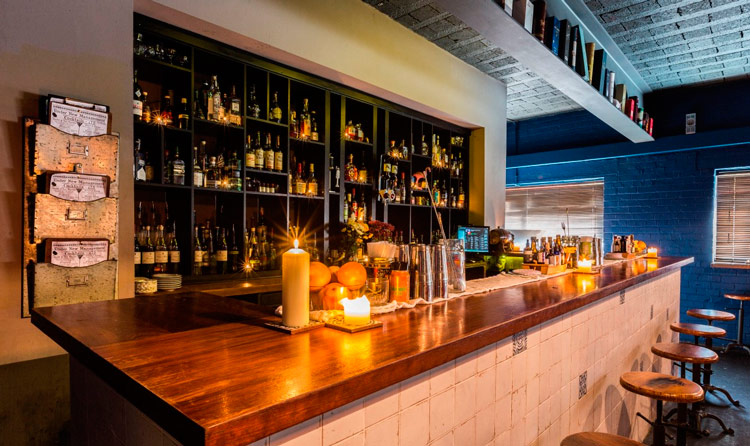 Cinco consejos para gestionar un bar exitoso
