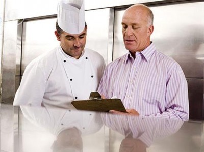 Reduce la rotación de personal con una gran gestión de restaurantes