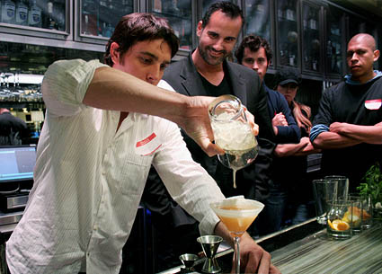 Escuela de bartender: La capacitación es la mejor forma de construir una base sólida