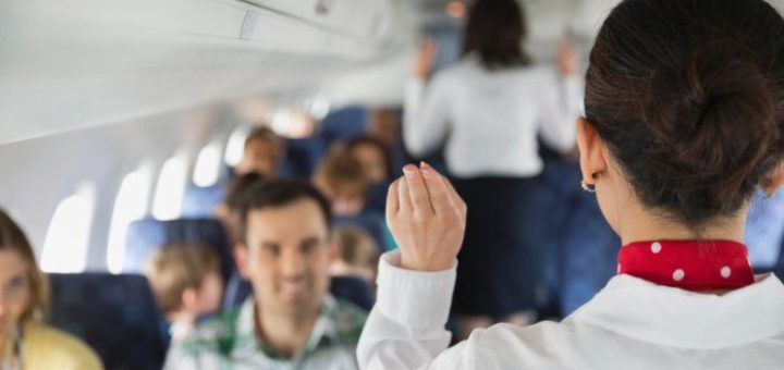tripulante cabina servicio vuelo gediscovery