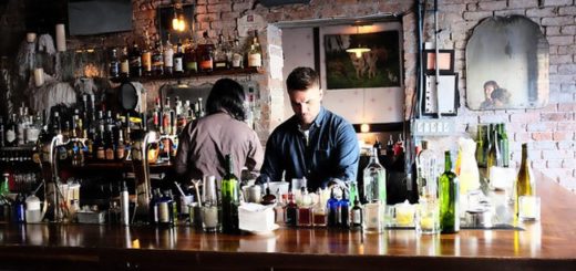 bar barback bartender ayuda gediscovery portada