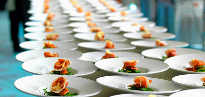 Consejos para dirigir un negocio de servicio de catering exitoso