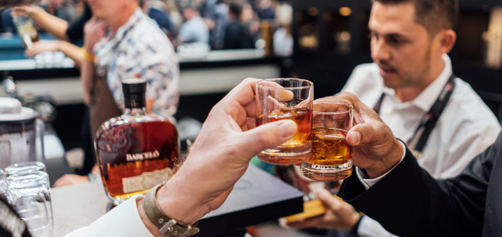 6 beneficios de ser bartender profesional