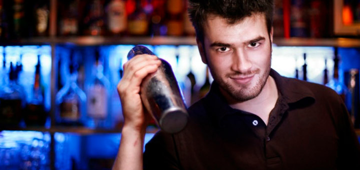 bartender en cruceros