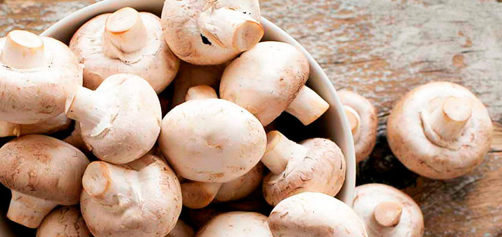 7 ingredientes esenciales en la comida italiana