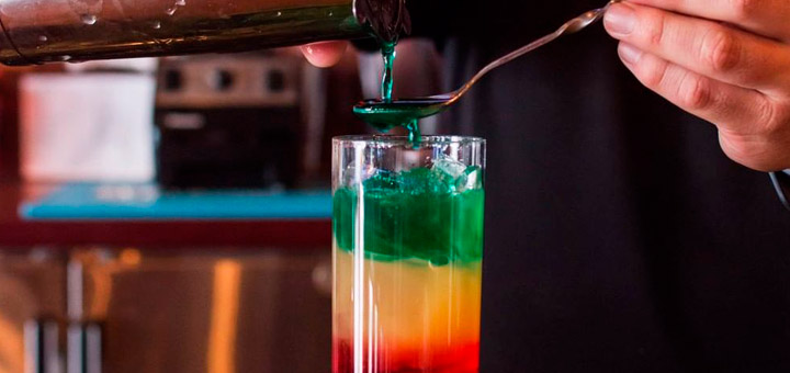 Trucos que aprenderás si estudias la carrera de bartender